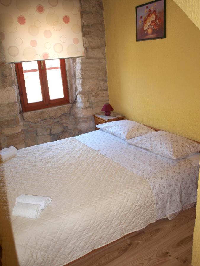 Apartment 52 Rovinj Exteriör bild